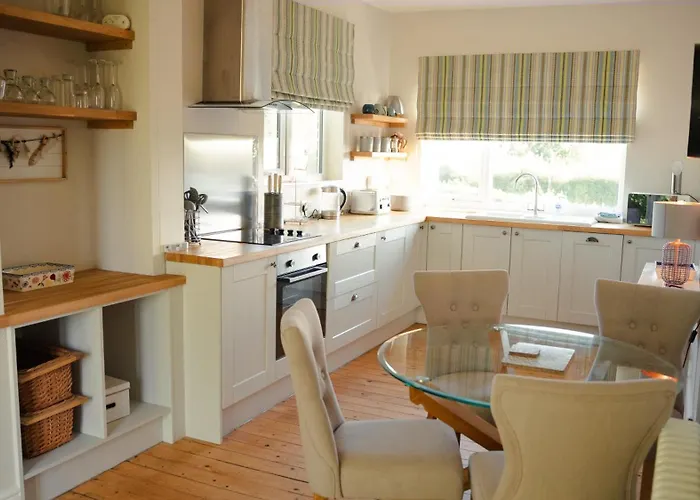 2 Bridge View Holiday home *